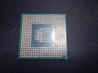 Процессор Intel® Core™2 Duo T6500 2 МБ кэш-памяти, тактовая частота 2,10 ГГц, частота системной шины